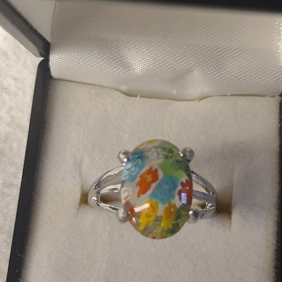 unbranded Jewelry - New women's floral size 7 3/4 ring